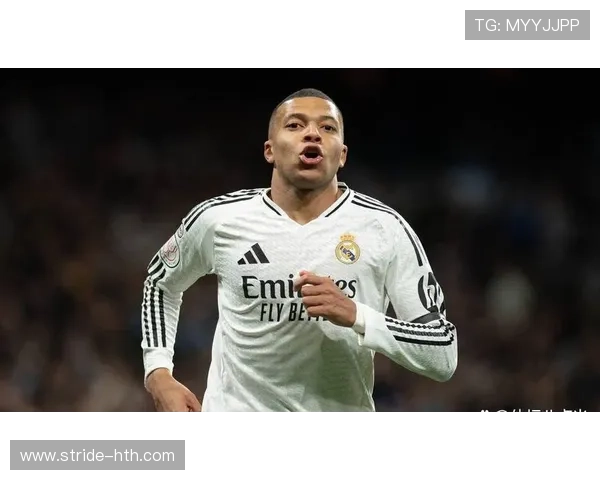 足球巨星归国震撼人心 深度解析明星回归背后的战略与影响 足球巨星归国震撼人心 深度解析明星回归背后的战略与影响